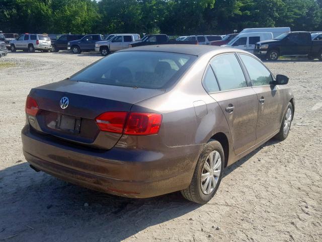 3VW2K7AJ8BM385744 - 2011 VOLKSWAGEN JETTA BASE BROWN photo 4