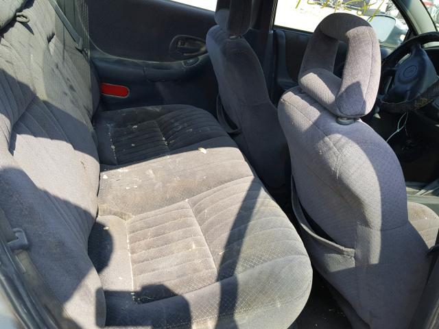 1G2WK52J82F145377 - 2002 PONTIAC GRAND PRIX SILVER photo 6