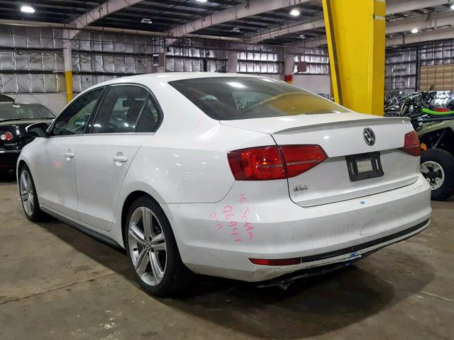 3VW4T7AJXFM254729 - 2015 VOLKSWAGEN JETTA GLI WHITE photo 3