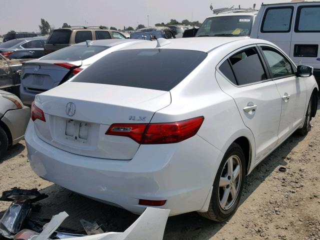 19VDE1F79EE007954 - 2014 ACURA ILX 20 TEC WHITE photo 4