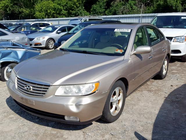 KMHFC46DX7A236609 - 2007 HYUNDAI AZERA GLS GOLD photo 2