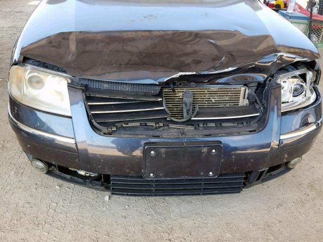 WVWAD63B05E054112 - 2005 VOLKSWAGEN PASSAT GLS BLUE photo 9