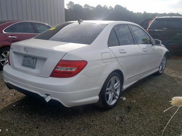 WDDGF4HB2CA724870 - 2012 MERCEDES-BENZ C 250 WHITE photo 4