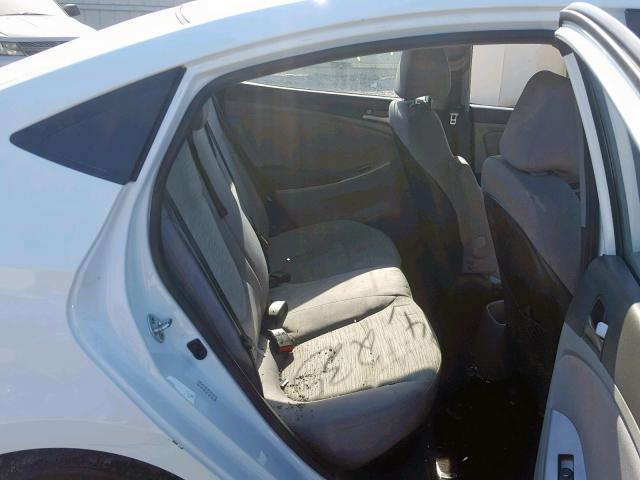 KMHCT4AE7GU041195 - 2016 HYUNDAI ACCENT SE WHITE photo 6