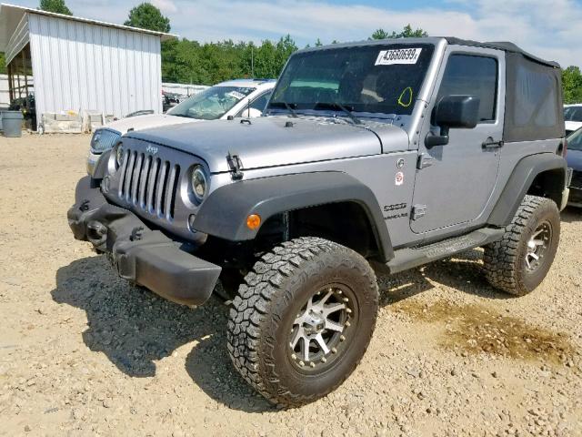 1C4AJWAG4FL683800 - 2015 JEEP WRANGLER S SILVER photo 2