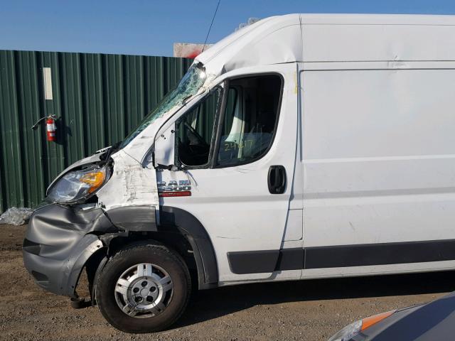 3C6URVJD0GE129029 - 2016 RAM PROMASTER 白色 照片 9
