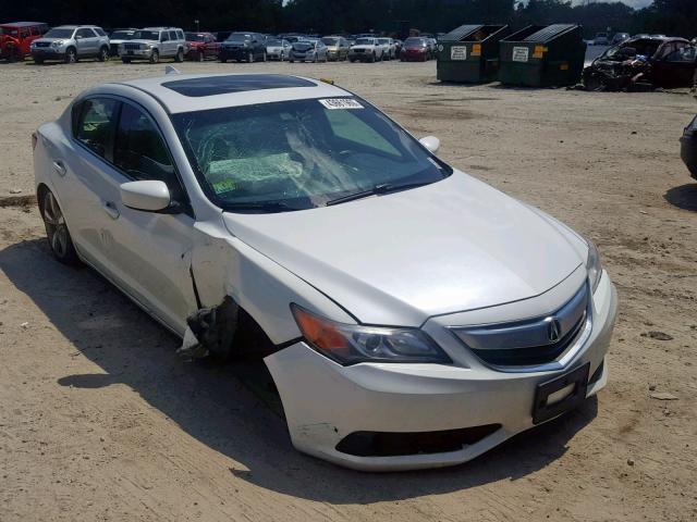 19VDE1F72DE008779 - 2013 ACURA ILX 20 TEC WHITE photo 1