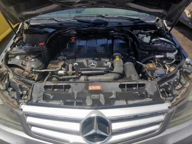 WDDGF4HB4CA630425 - 2012 MERCEDES-BENZ C 250 SILVER photo 7