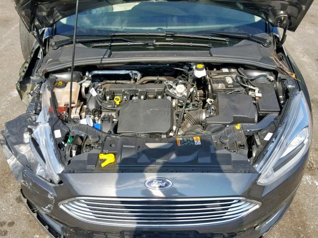 1FADP3N23JL251898 - 2018 FORD FOCUS TITA GRAY photo 7