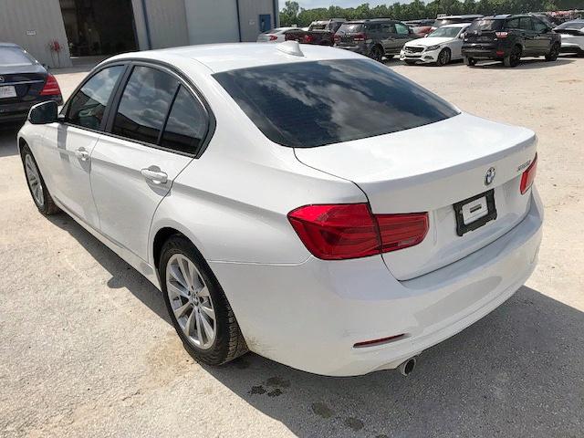 WBA8E1G54JNU92545 - 2018 BMW 320 I WHITE photo 3