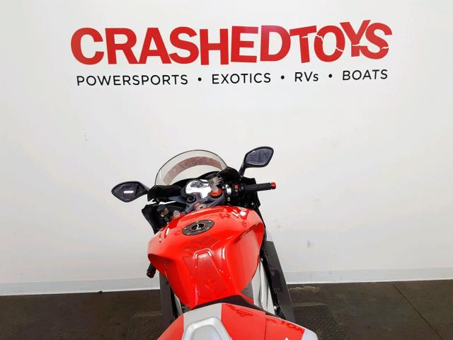 ZD4RRC0004S000268 - 2004 APRILIA RSV 1000 R RED photo 8