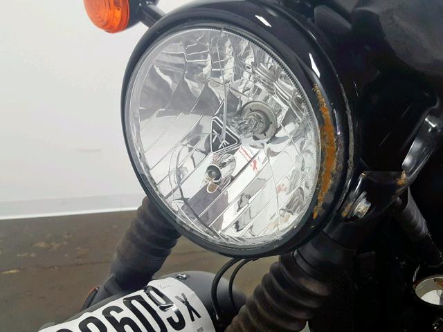 SMTD10GN8HT802260 - 2017 TRIUMPH MOTORCYCLE BONNEVILLE BLACK photo 9