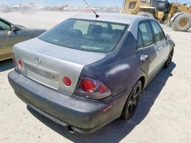 JTHBD192420041708 - 2002 LEXUS IS 300 SILVER photo 4