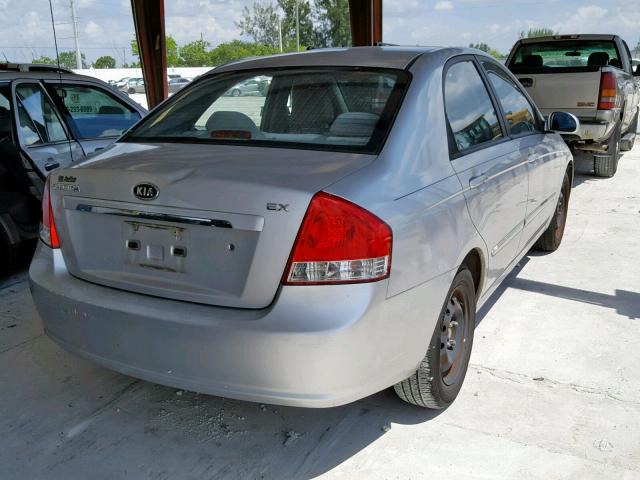 KNAFE221195634802 - 2009 KIA SPECTRA EX SILVER photo 4