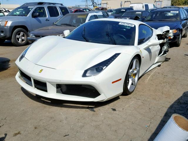 ZFF79ALA6G0214811 - 2016 FERRARI 488 GTB WHITE photo 2