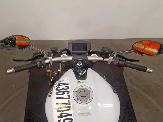 ZDM1RBSW0EB003357 - 2014 DUCATI MONSTER 12 WHITE photo 8