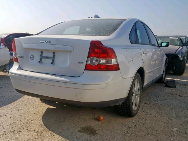 YV1MS390362203049 - 2006 VOLVO S40 2.4I WHITE photo 4