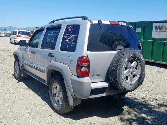 1J4GK48K16W112814 - 2006 JEEP LIBERTY SP SILVER photo 3