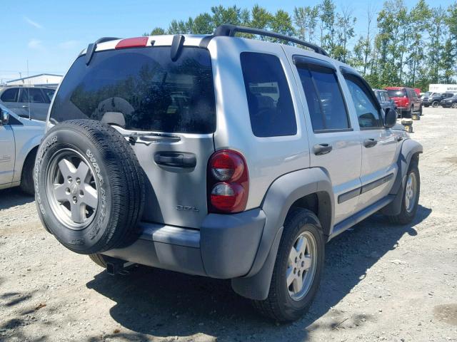 1J4GK48K16W112814 - 2006 JEEP LIBERTY SP SILVER photo 4