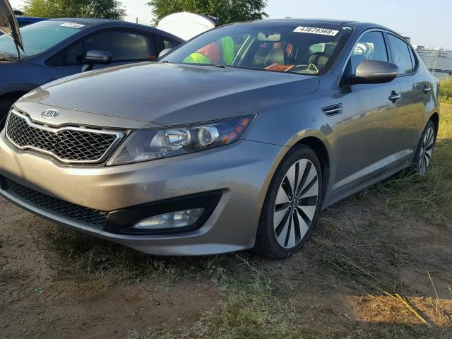 5XXGR4A66CG017922 - 2012 KIA OPTIMA SX GRAY photo 2