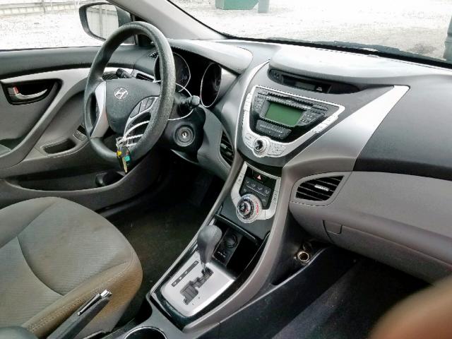 5NPDH4AEXCH138437 - 2012 HYUNDAI ELANTRA GL GRAY photo 9