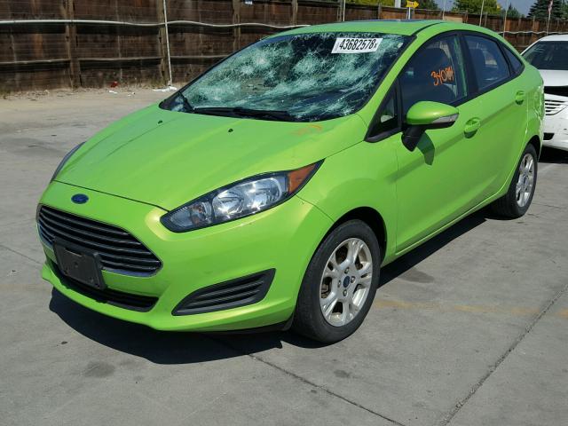 3FADP4BJ2EM233513 - 2014 FORD FIESTA SE GREEN photo 2