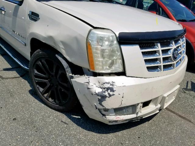 3GYFK62887G149587 - 2007 CADILLAC ESCALADE E WHITE photo 9