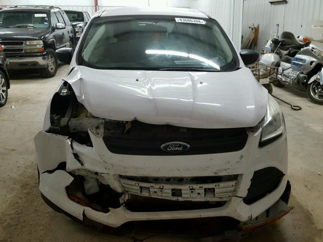 1FMCU0F79EUC29990 - 2014 FORD ESCAPE S WHITE photo 7