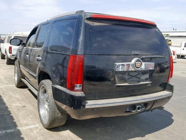 1GYUCEEJ5AR165069 - 2010 CADILLAC ESCALADE H BLACK photo 3