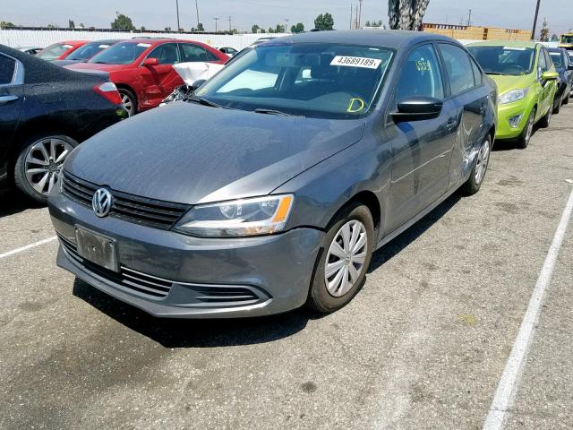 3VW2K7AJ5EM248510 - 2014 VOLKSWAGEN JETTA BASE GRAY photo 2