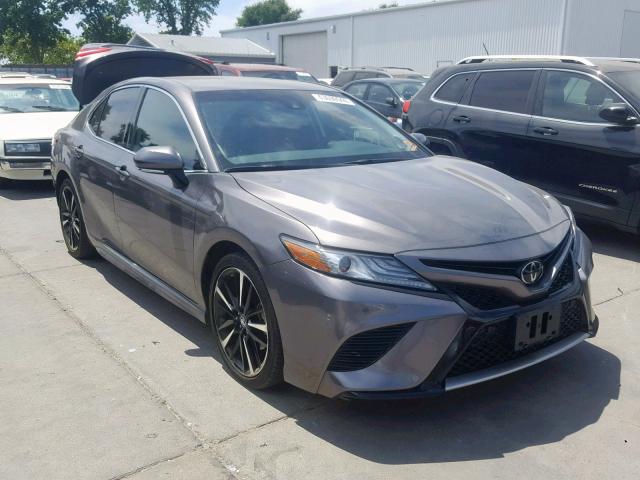 4T1B61HK9JU507438 - 2018 TOYOTA CAMRY XSE CHARCOAL photo 1