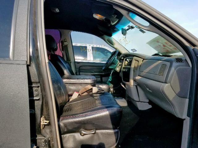 3D7KU28C14G201176 - 2004 DODGE RAM 2500 S შავი ფოტო 5