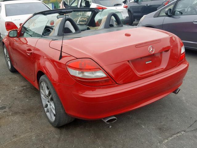 WDBWK54F68F184657 - 2008 MERCEDES-BENZ SLK 280 RED photo 3