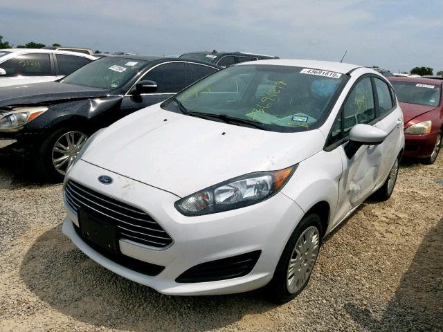 3FADP4TJ5GM150921 - 2016 FORD FIESTA S WHITE photo 2