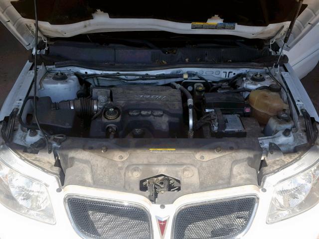 2CKDL63F266095326 - 2006 PONTIAC TORRENT WHITE photo 7