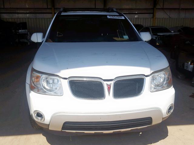 2CKDL63F266095326 - 2006 PONTIAC TORRENT WHITE photo 9