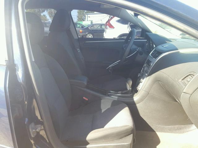 1G1ZC5EB0AF195238 - 2010 CHEVROLET MALIBU 1LT BLUE photo 5