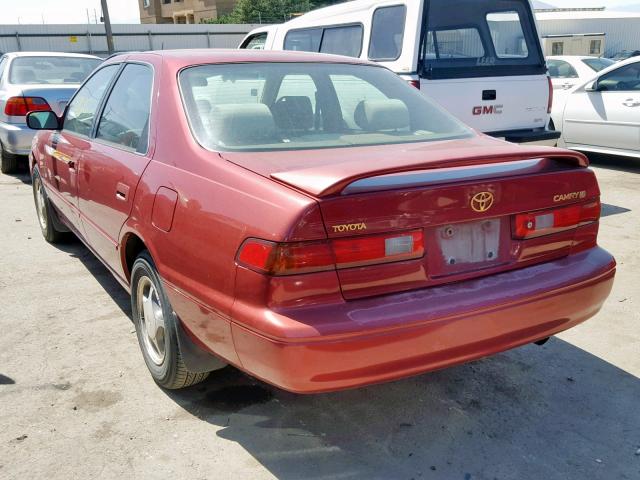 4T1BG22K3WU305634 - 1998 TOYOTA CAMRY CE RED photo 3