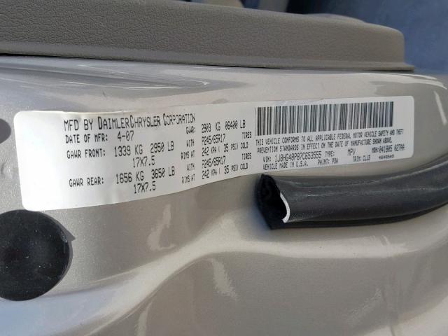 1J8HG48P87C653555 - 2007 JEEP COMMANDER BEIGE photo 10