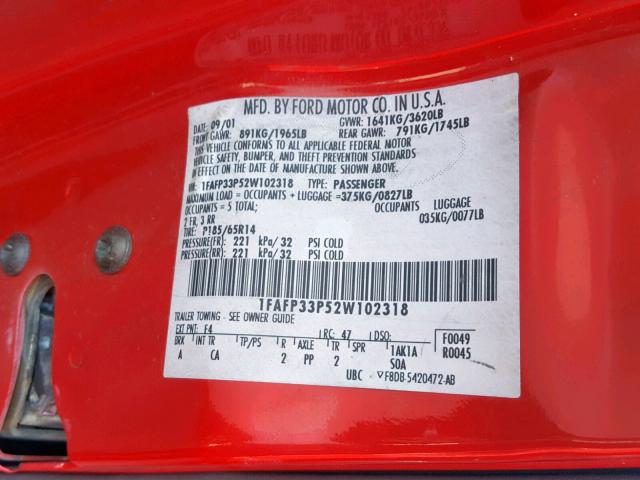 1FAFP33P52W102318 - 2002 FORD FOCUS LX RED photo 10