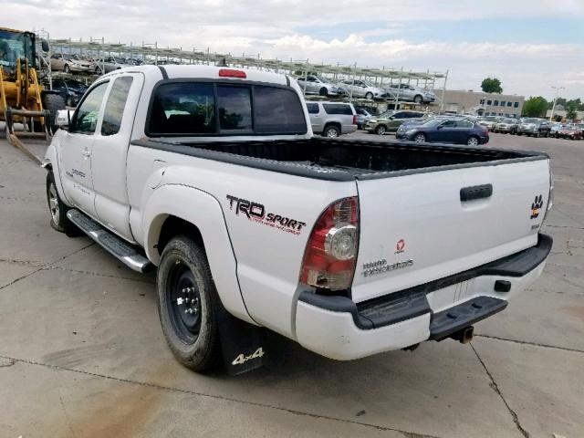 5TFUU4EN4EX101509 - 2014 TOYOTA TACOMA WHITE photo 3