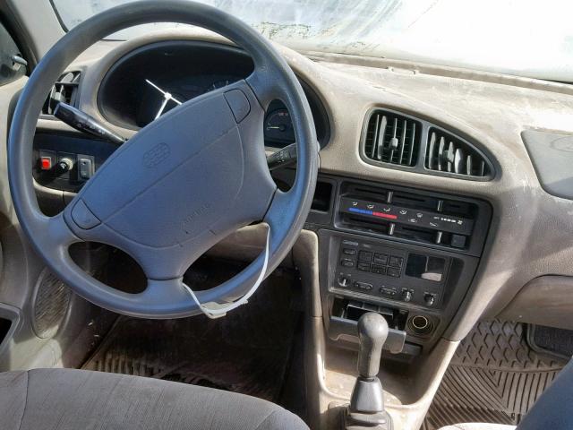 2C1MR2263S6730366 - 1995 GEO METRO BASE RED photo 9