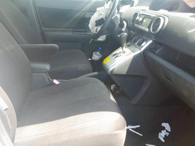 JTLZE4FE9A1106630 - 2010 TOYOTA SCION XB 白色 照片 5