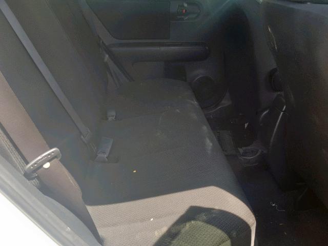 JTLZE4FE9A1106630 - 2010 TOYOTA SCION XB 白色 照片 6
