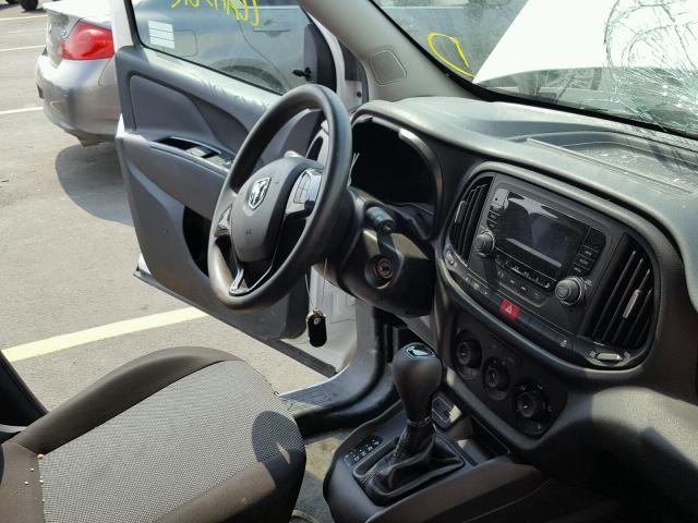 ZFBERFAB8H6E51187 - 2017 RAM PROMASTER 白色 照片 9