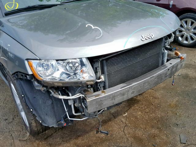 1J4NT1FAXBD195470 - 2011 JEEP COMPASS SP ნაცრისფერი ფოტო 10