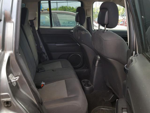 1J4NT1FAXBD195470 - 2011 JEEP COMPASS SP ნაცრისფერი ფოტო 6