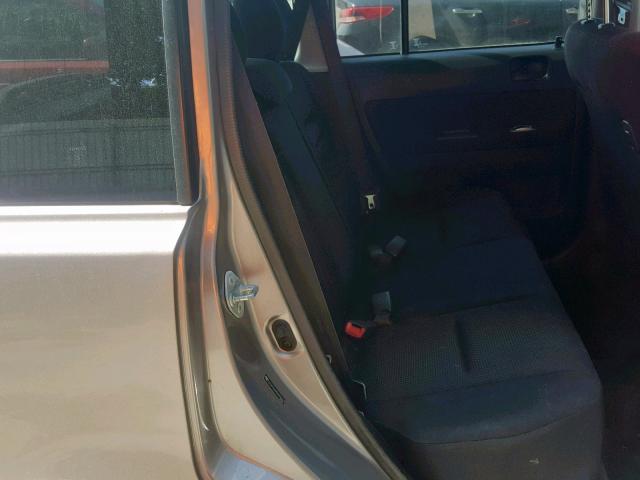 JTLKT324X50205323 - 2005 TOYOTA SCION XB 灰色 照片 6