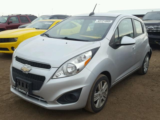 KL8CD6S91FC750135 - 2015 CHEVROLET SPARK 1LT GRAY photo 2