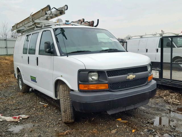 1GCWGFCB6C1121782 - 2012 CHEVROLET EXPRESS G2 WHITE photo 1